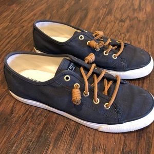 Sperry canvas boat shoes size 7.5 (women's)